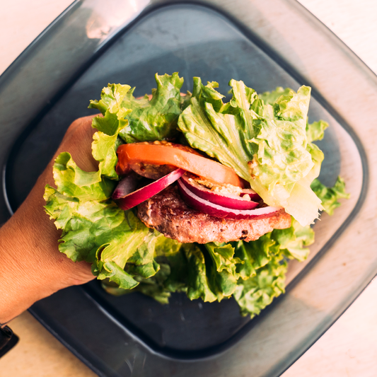 PALEO ANCESTRAL BEEF BURGER WITH LETTUCE "BUN"